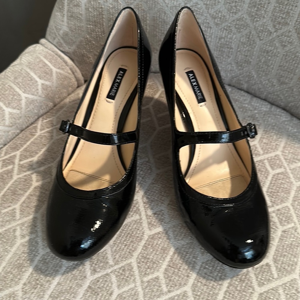 Alex Marie black patent leather shoes
